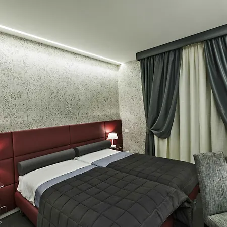 Vendégház Residenza Monfy